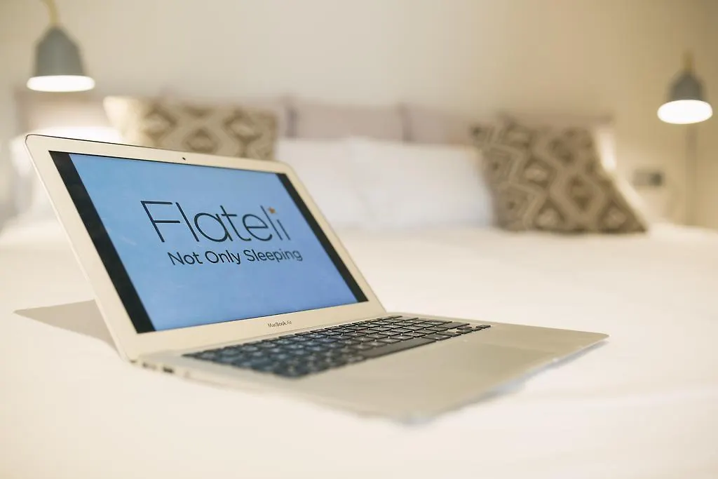 Flateli Placa Catalunya 1.1 Girona Apartment